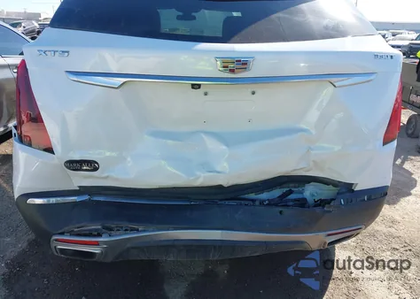 2022 Cadillac Xt5 Fwd Premium Luxury z USA, uszkodzony, nr VIN 1GYKNCR45NZ126479